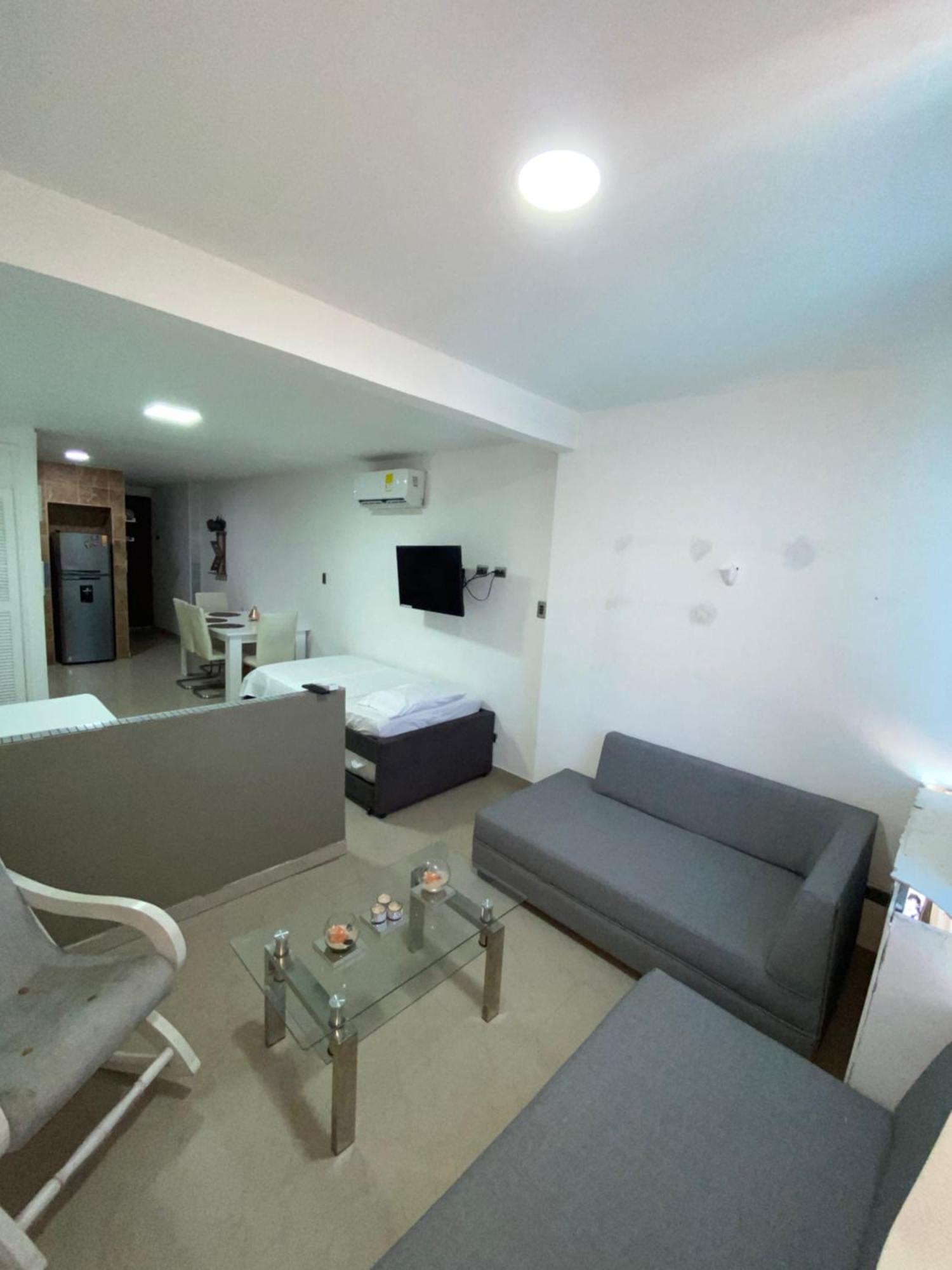 Aparta Estudio Edificio Cristoforo Colombo Apartamento